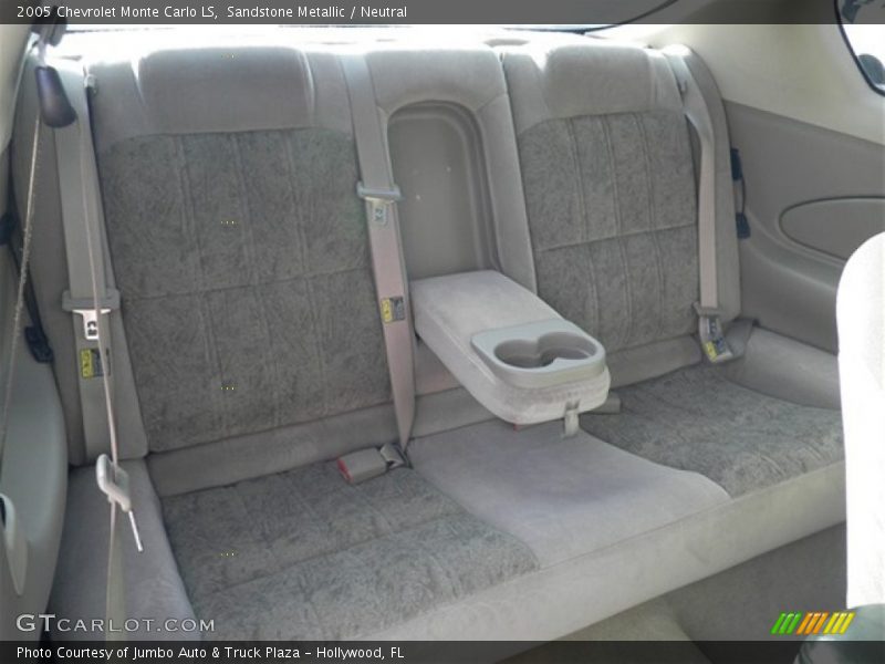 Sandstone Metallic / Neutral 2005 Chevrolet Monte Carlo LS