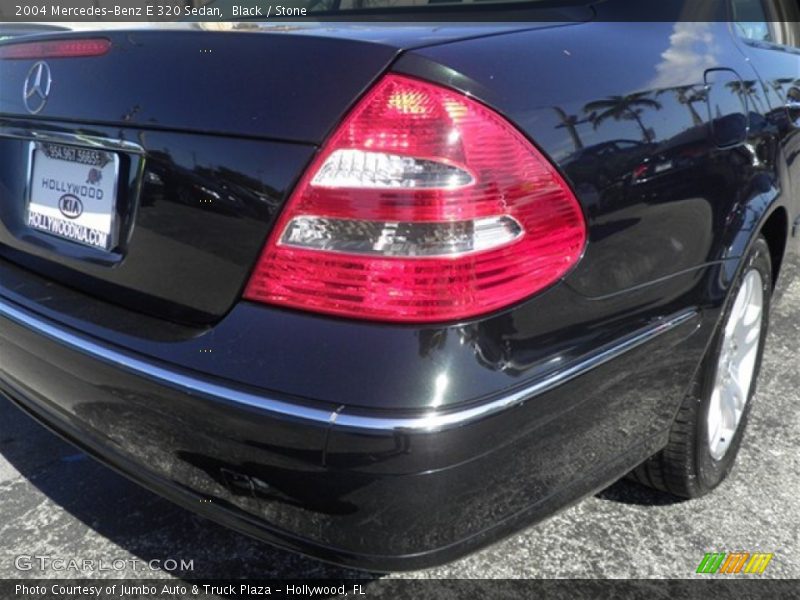 Black / Stone 2004 Mercedes-Benz E 320 Sedan