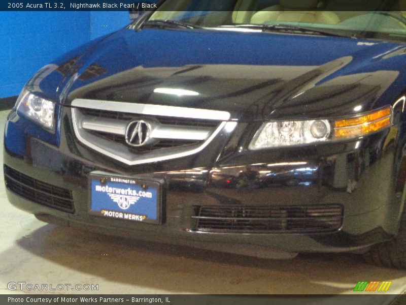 Nighthawk Black Pearl / Black 2005 Acura TL 3.2