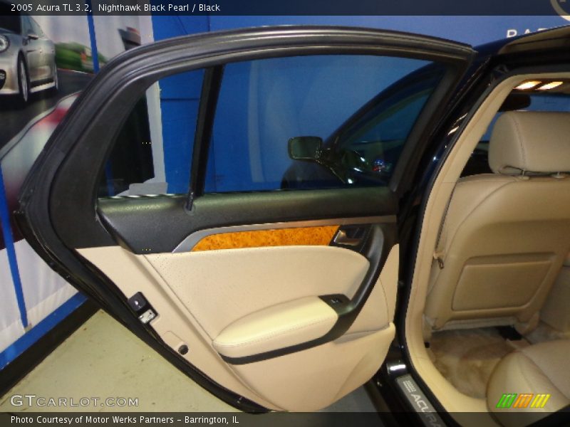 Nighthawk Black Pearl / Black 2005 Acura TL 3.2