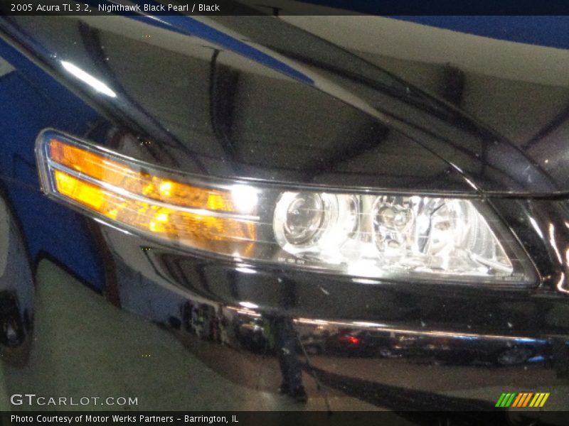 Nighthawk Black Pearl / Black 2005 Acura TL 3.2