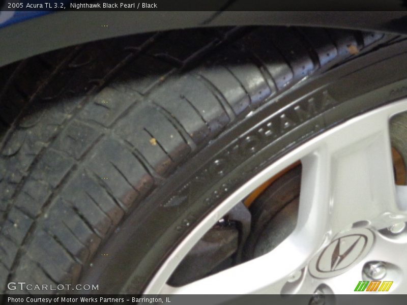 Nighthawk Black Pearl / Black 2005 Acura TL 3.2