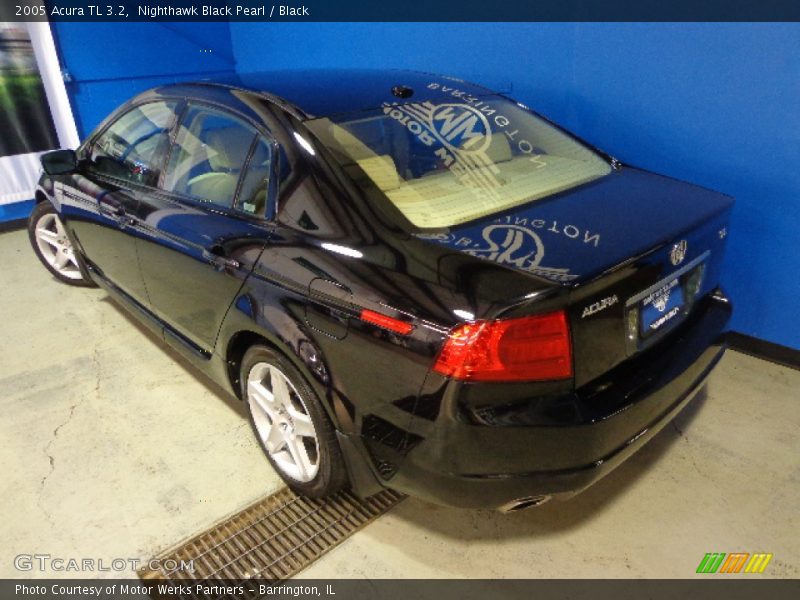 Nighthawk Black Pearl / Black 2005 Acura TL 3.2
