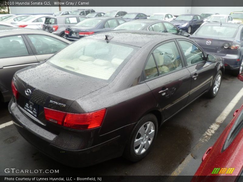 Willow Gray / Camel 2010 Hyundai Sonata GLS