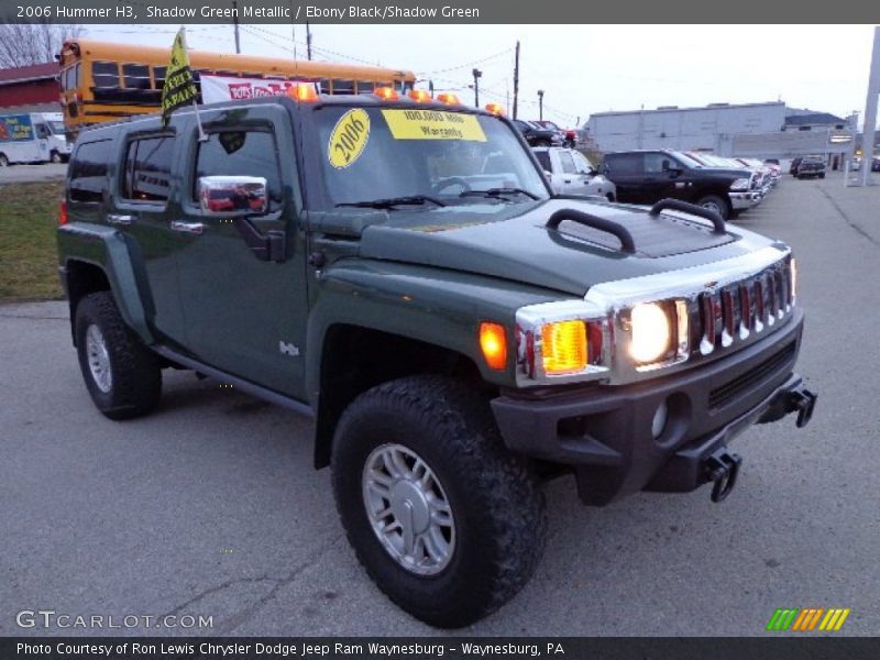 Front 3/4 View of 2006 H3 