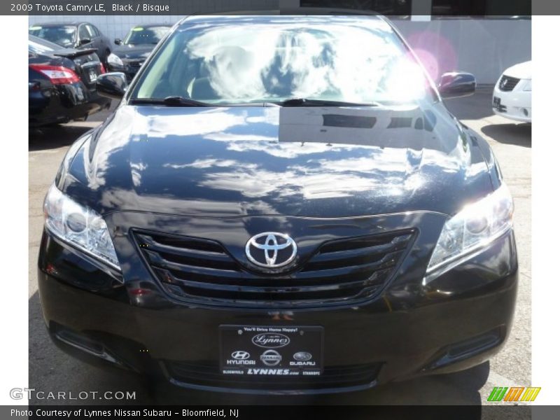 Black / Bisque 2009 Toyota Camry LE