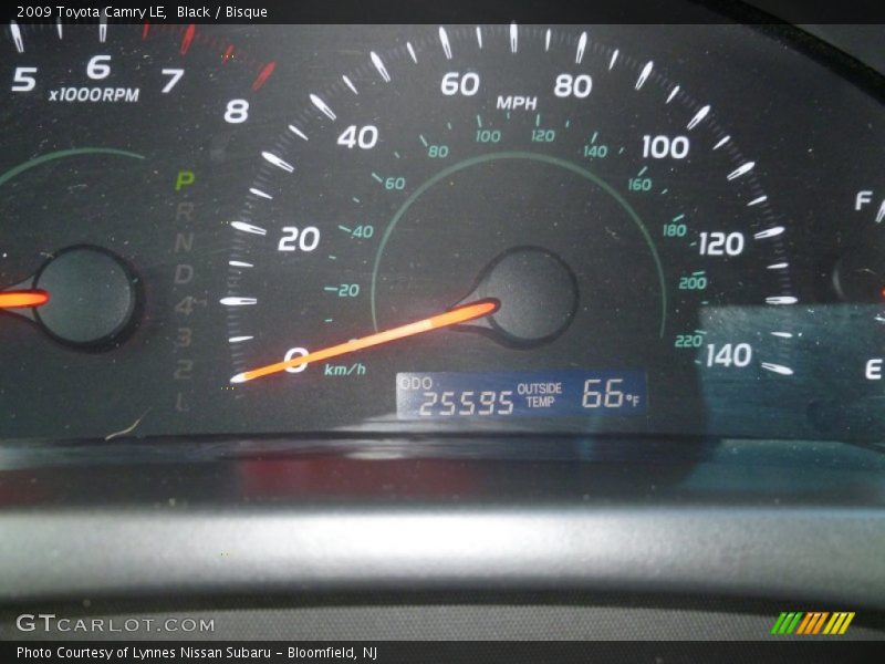 Black / Bisque 2009 Toyota Camry LE
