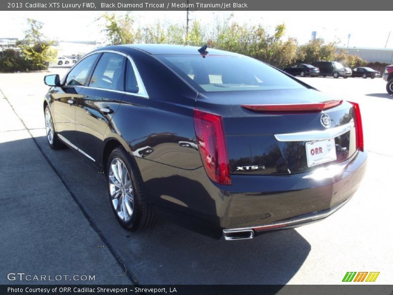 Black Diamond Tricoat / Medium Titanium/Jet Black 2013 Cadillac XTS Luxury FWD