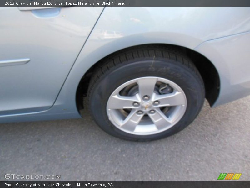 Silver Topaz Metallic / Jet Black/Titanium 2013 Chevrolet Malibu LS