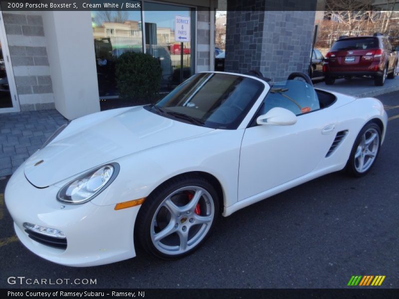 Front 3/4 View of 2009 Boxster S