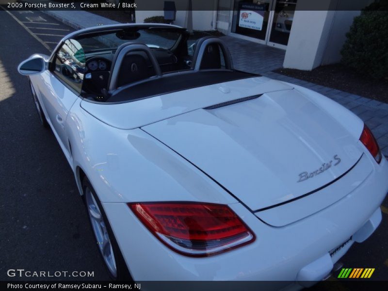 Cream White / Black 2009 Porsche Boxster S