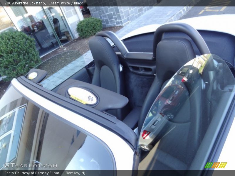 Cream White / Black 2009 Porsche Boxster S