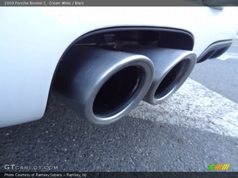 Cream White / Black 2009 Porsche Boxster S