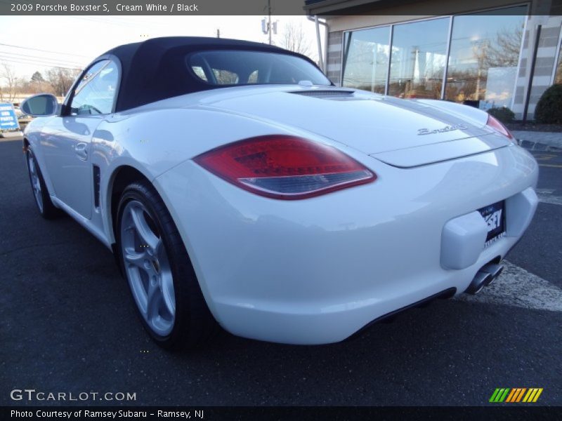 Cream White / Black 2009 Porsche Boxster S