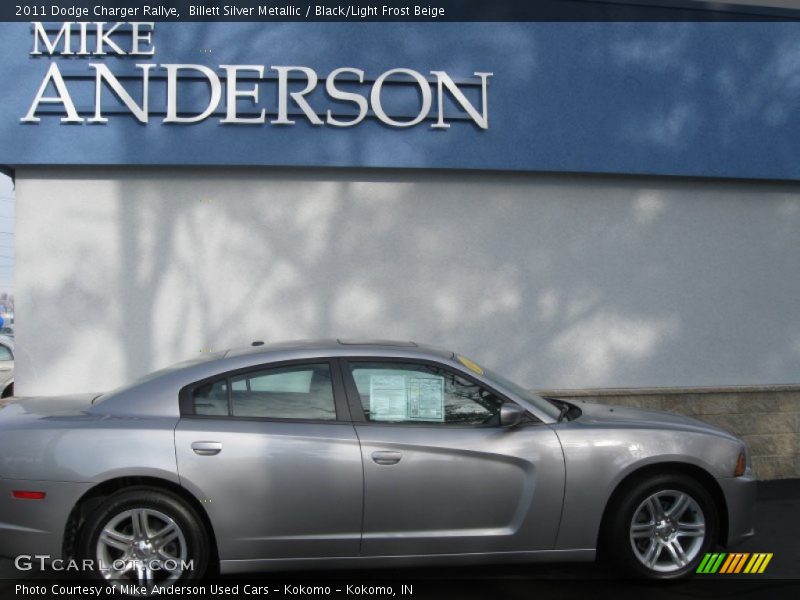 Billett Silver Metallic / Black/Light Frost Beige 2011 Dodge Charger Rallye