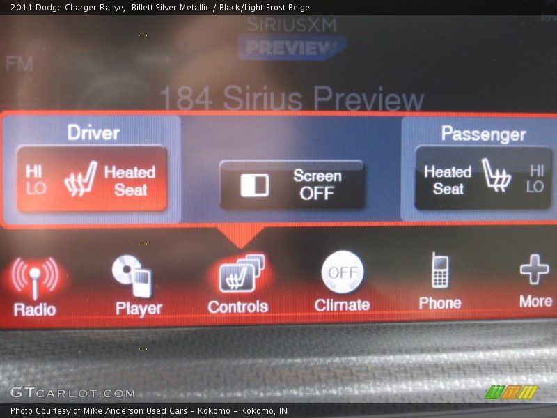 Billett Silver Metallic / Black/Light Frost Beige 2011 Dodge Charger Rallye