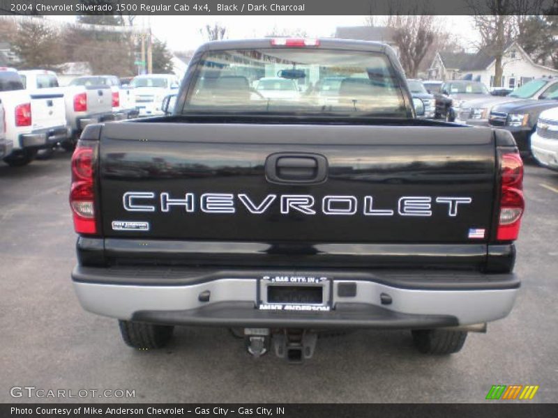 Black / Dark Charcoal 2004 Chevrolet Silverado 1500 Regular Cab 4x4