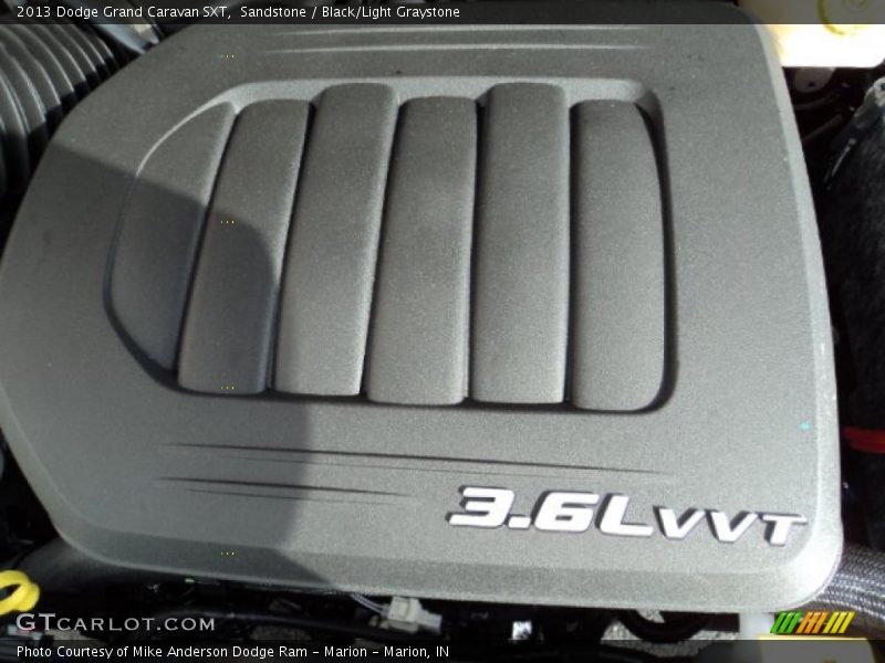 Sandstone / Black/Light Graystone 2013 Dodge Grand Caravan SXT