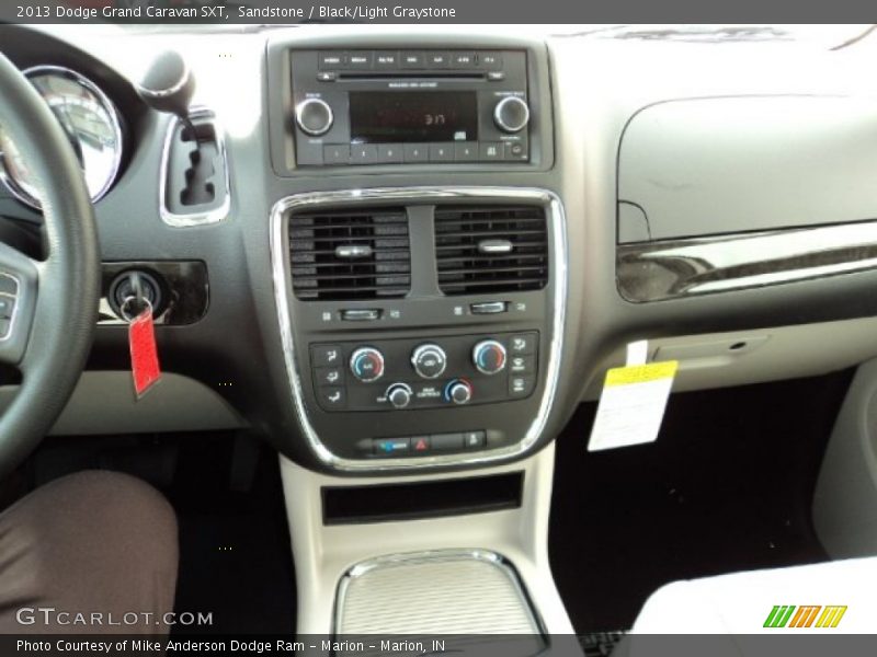Sandstone / Black/Light Graystone 2013 Dodge Grand Caravan SXT