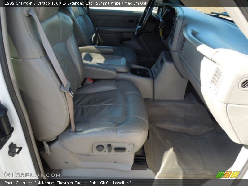 Summit White / Medium Oak 1999 Chevrolet Silverado 1500 LS Extended Cab