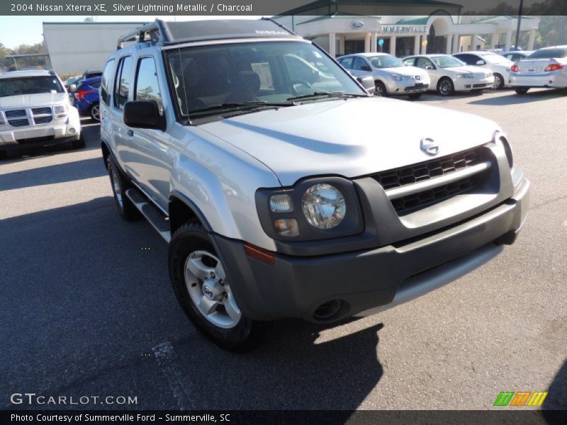 Silver Lightning Metallic / Charcoal 2004 Nissan Xterra XE