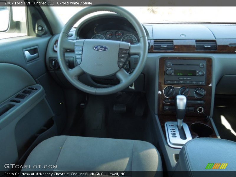 Oxford White / Shale 2007 Ford Five Hundred SEL