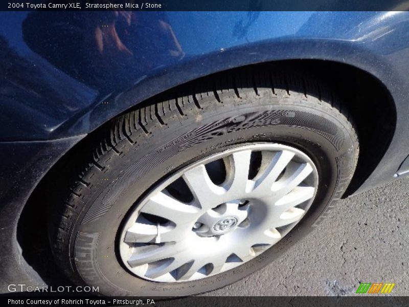 Stratosphere Mica / Stone 2004 Toyota Camry XLE