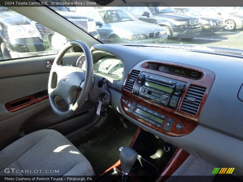 Stratosphere Mica / Stone 2004 Toyota Camry XLE