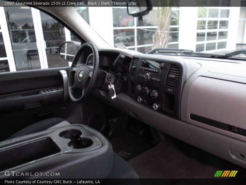 Black / Dark Titanium Gray 2007 Chevrolet Silverado 1500 LS Crew Cab