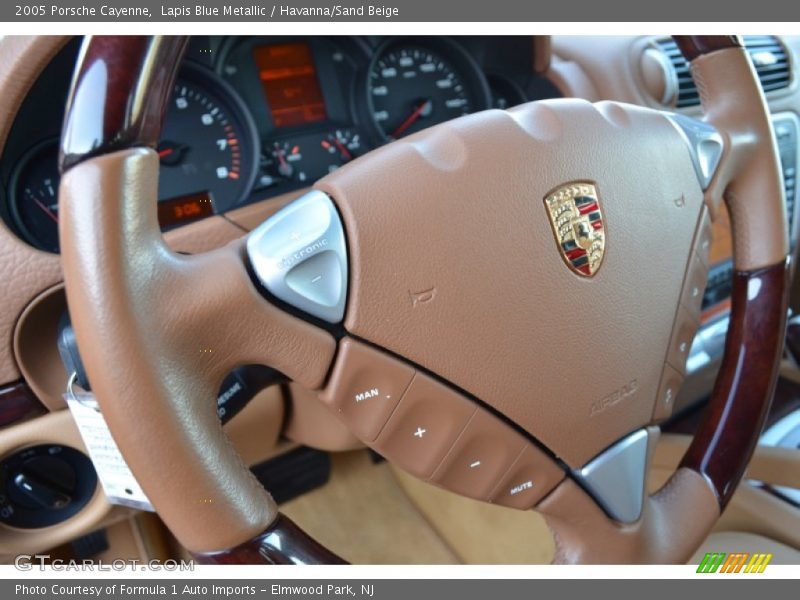 Lapis Blue Metallic / Havanna/Sand Beige 2005 Porsche Cayenne