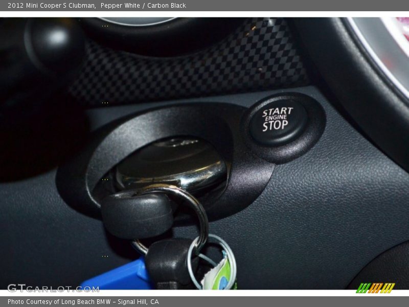 Pepper White / Carbon Black 2012 Mini Cooper S Clubman