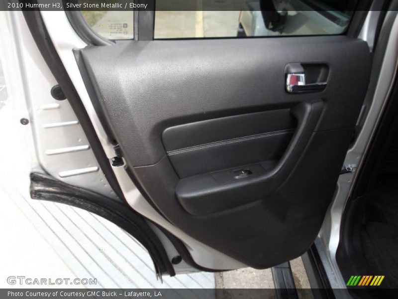 Silver Stone Metallic / Ebony 2010 Hummer H3