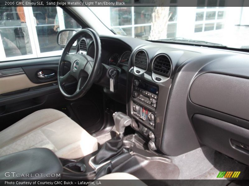 Sand Beige Metallic / Light Tan/Ebony Black 2006 GMC Envoy SLE