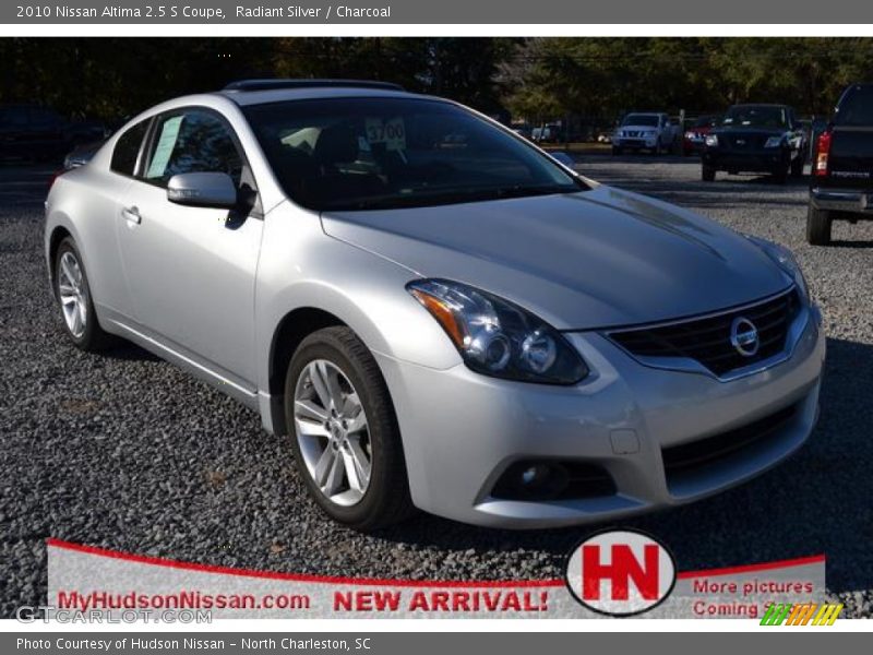 Radiant Silver / Charcoal 2010 Nissan Altima 2.5 S Coupe