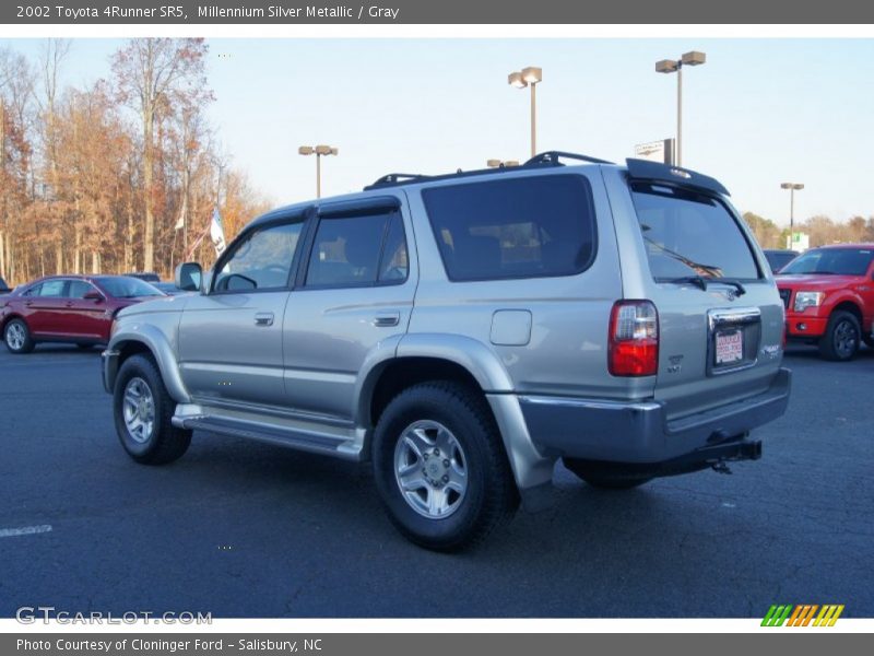 Millennium Silver Metallic / Gray 2002 Toyota 4Runner SR5