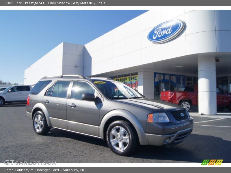 Dark Shadow Grey Metallic / Shale 2005 Ford Freestyle SEL