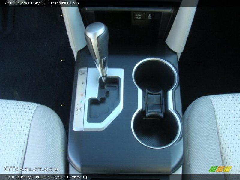 Super White / Ash 2012 Toyota Camry LE