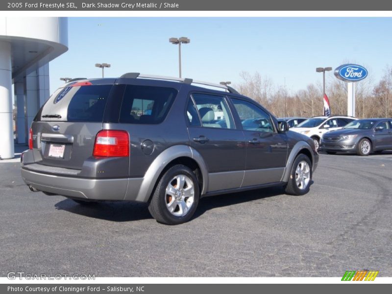 Dark Shadow Grey Metallic / Shale 2005 Ford Freestyle SEL