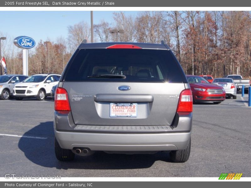Dark Shadow Grey Metallic / Shale 2005 Ford Freestyle SEL
