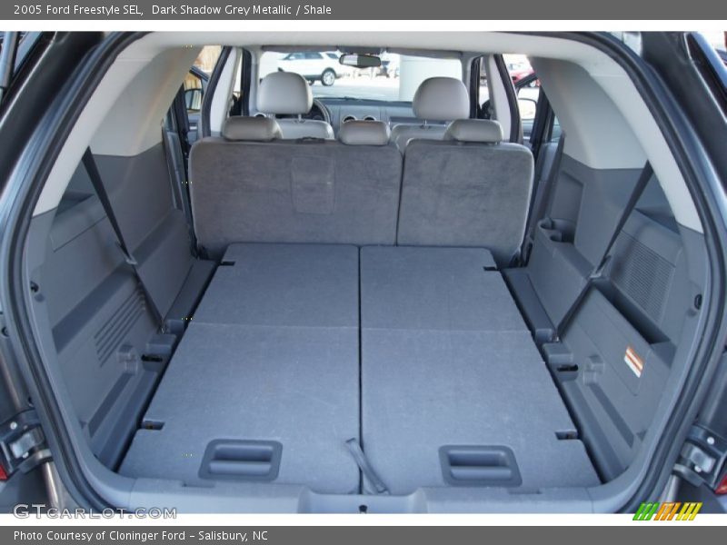 Dark Shadow Grey Metallic / Shale 2005 Ford Freestyle SEL