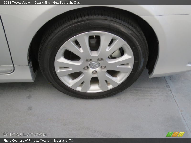 Classic Silver Metallic / Light Gray 2011 Toyota Avalon