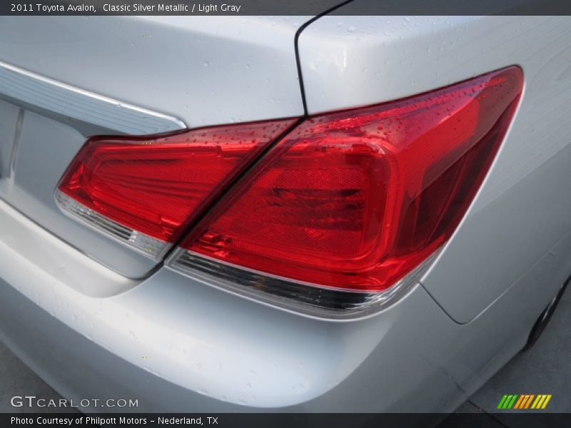 Classic Silver Metallic / Light Gray 2011 Toyota Avalon