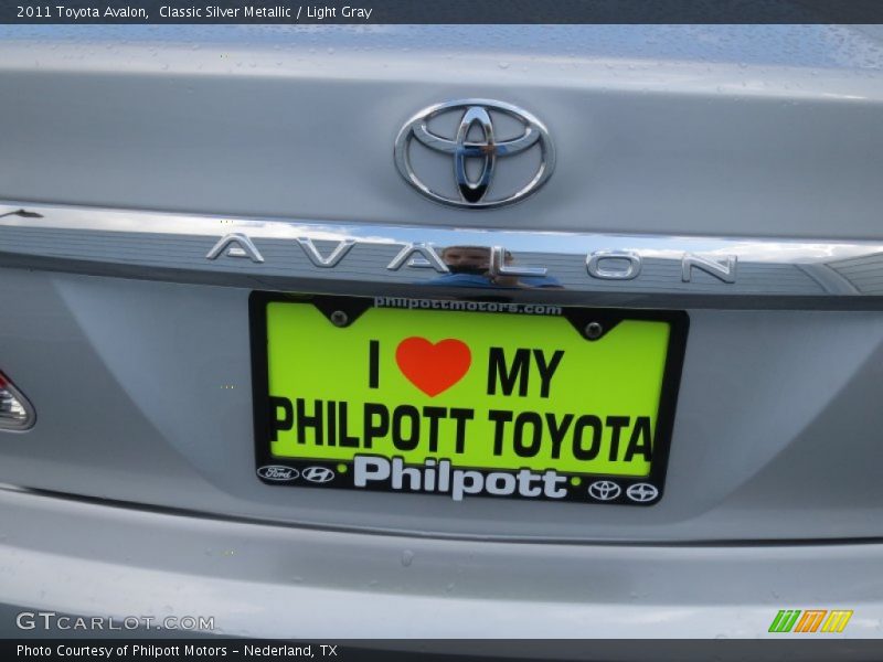 Classic Silver Metallic / Light Gray 2011 Toyota Avalon