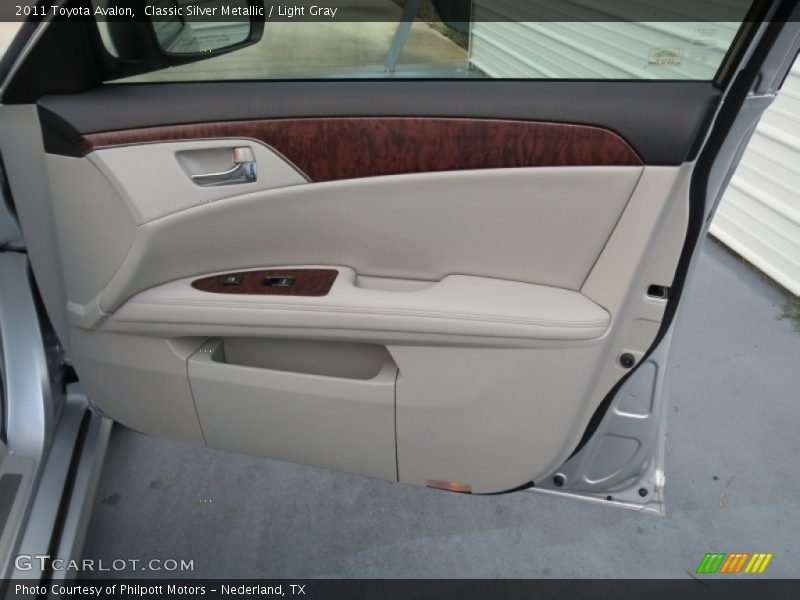 Classic Silver Metallic / Light Gray 2011 Toyota Avalon