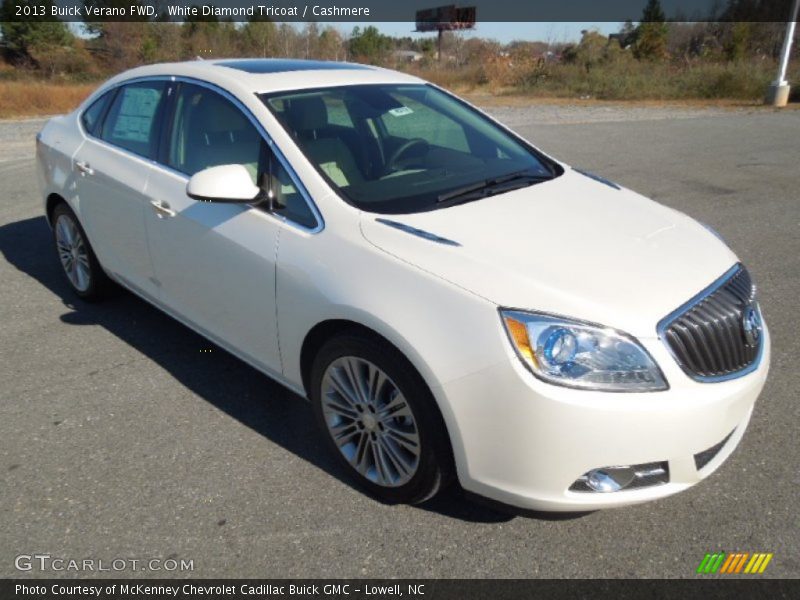 White Diamond Tricoat / Cashmere 2013 Buick Verano FWD