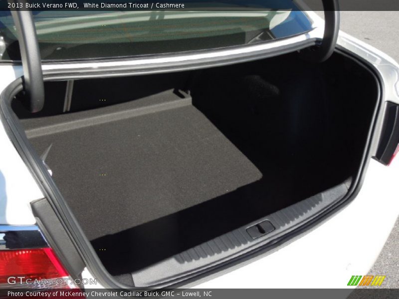 White Diamond Tricoat / Cashmere 2013 Buick Verano FWD