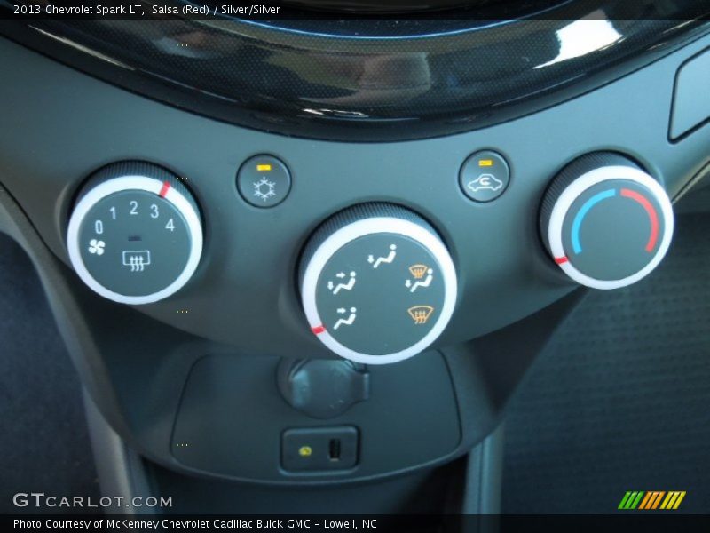 Salsa (Red) / Silver/Silver 2013 Chevrolet Spark LT