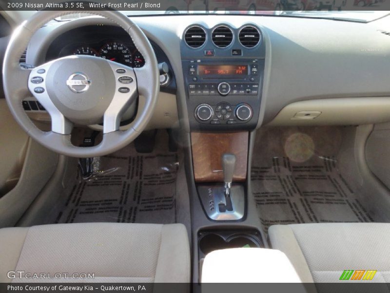 Winter Frost Pearl / Blond 2009 Nissan Altima 3.5 SE