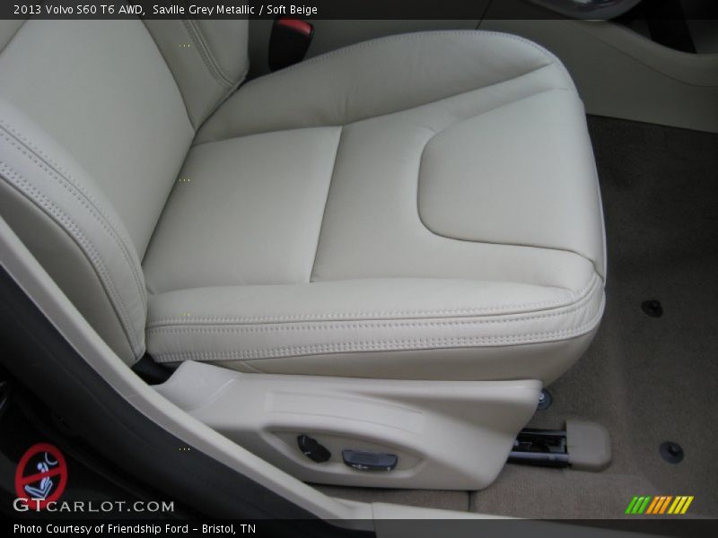 Front Seat of 2013 S60 T6 AWD