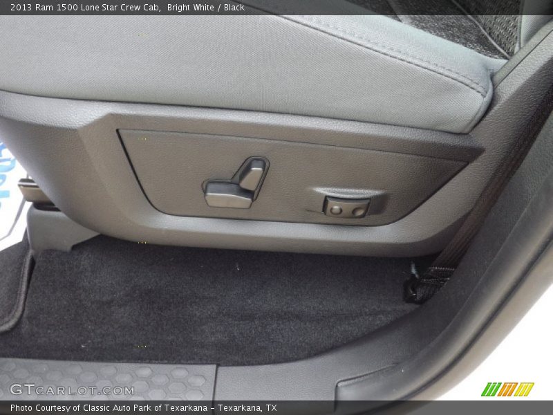 Bright White / Black 2013 Ram 1500 Lone Star Crew Cab